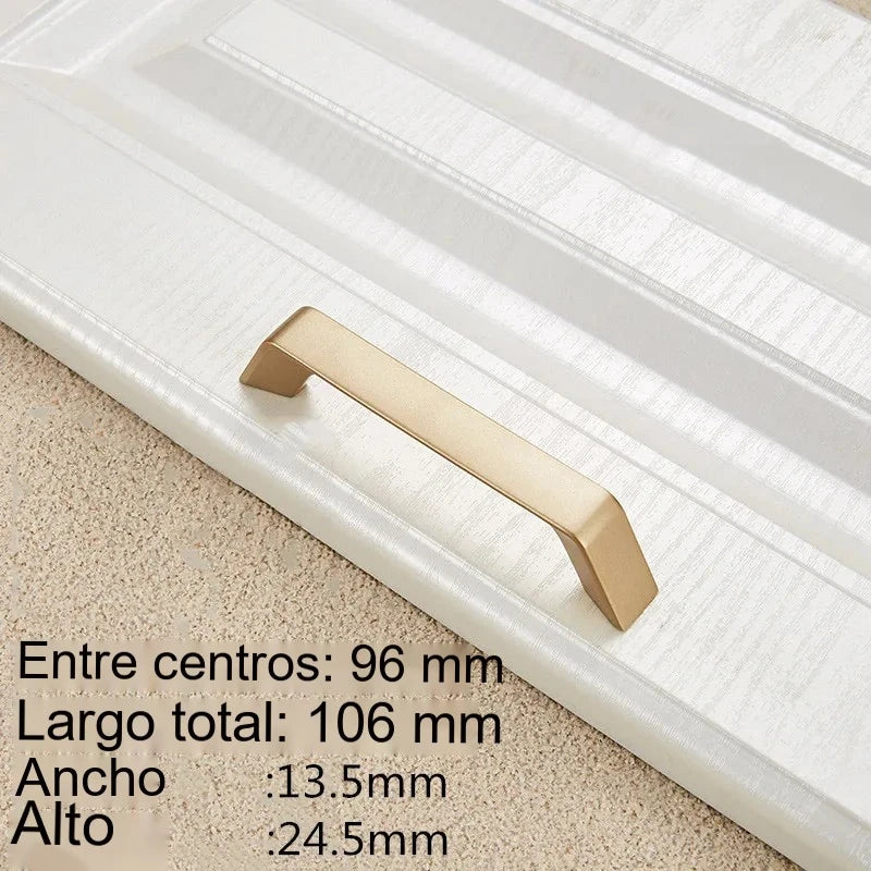 Tirador dorado para cocina y armario – acabado dorado arena – zamak – 3 diseños – pomo a 320 mm