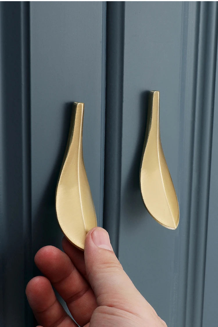 Tirador dorado hoja de latón macizo para muebles y cajones – dorado cepillado – 1 o 2 unidades