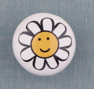 Pomo infantil de cerámica pintado a mano – para cómoda, armario y cajones de niños – Ø 38 mm