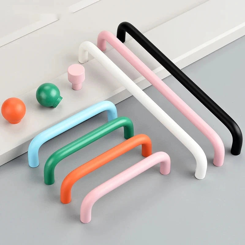 Tirador infantil de colores pastel para armario y cómoda – en U de aluminio – 96 a 320 mm