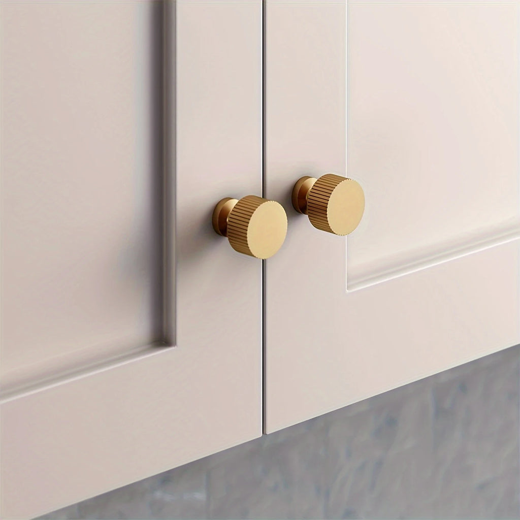 Pomo dorado retro estriado para muebles y cajones – metal acabado latón – 1 o 4 unidades