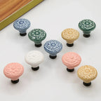 Pomo de cerámica vintage con relieve floral para muebles y cajones – estilo provenzal – 5 colores pastel