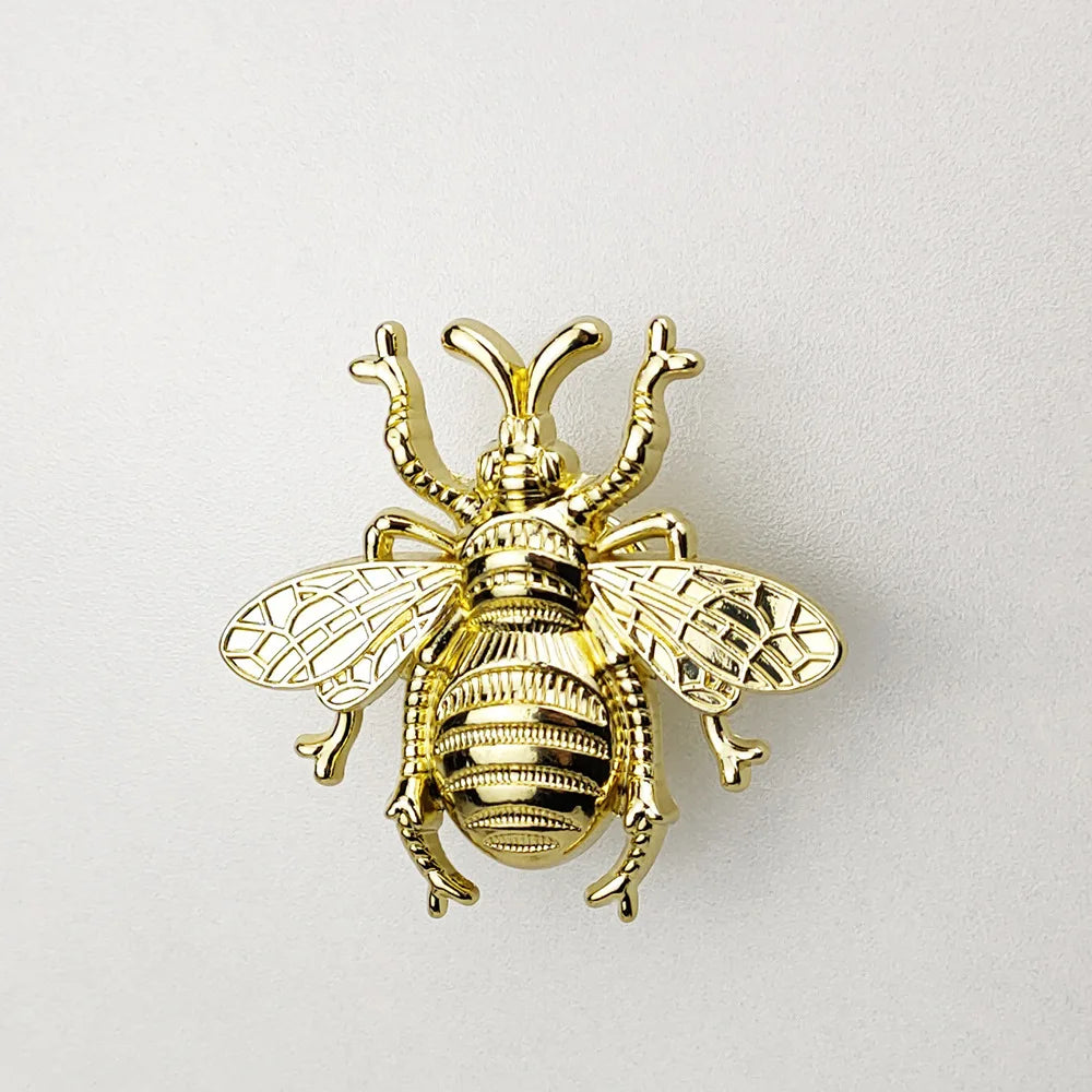 Pomo abeja de metal macizo para muebles, cómoda y cajones – 7 acabados – 59 × 56 mm