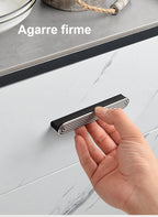Tirador de diseño moderno para muebles y cajones – relieve de líneas – dorado o blanco y negro – pomo a 160 mm