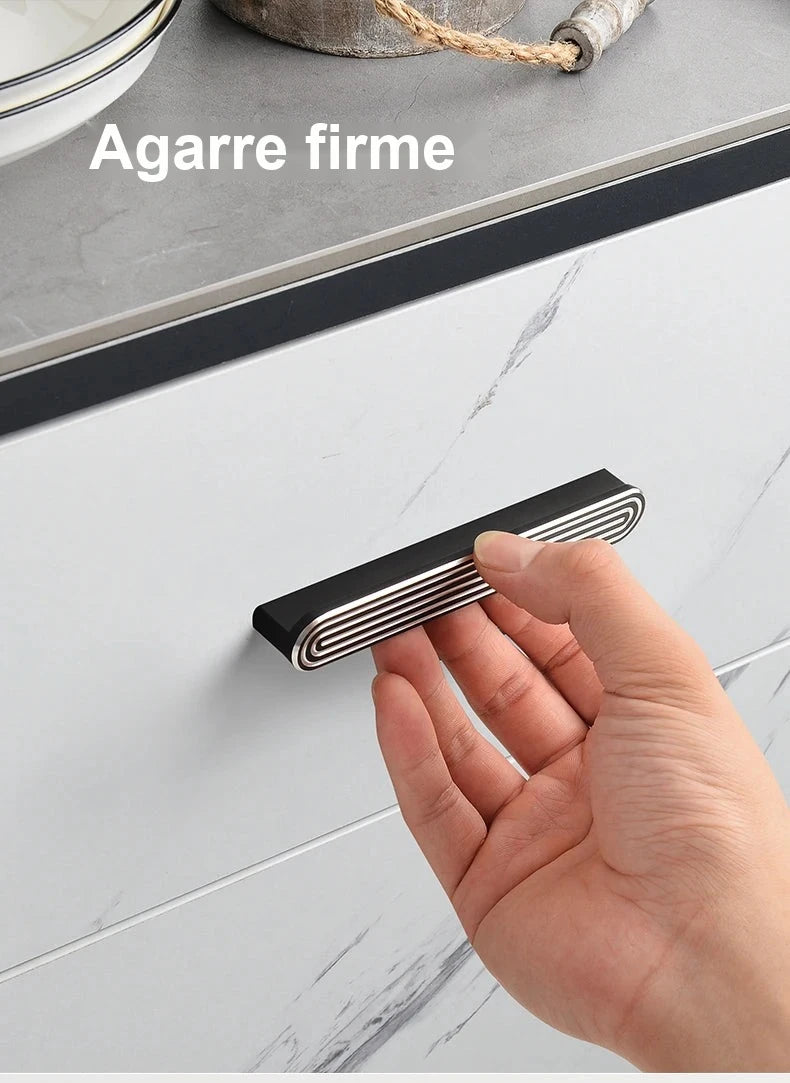 Tirador de diseño moderno para muebles y cajones – relieve de líneas – dorado o blanco y negro – pomo a 160 mm