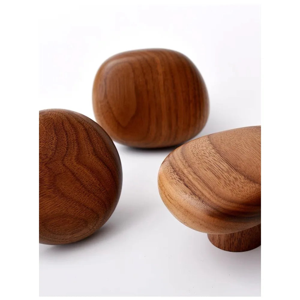 Pomo de madera de nogal macizo para muebles y cajones – forma de canto rodado – 4 formas