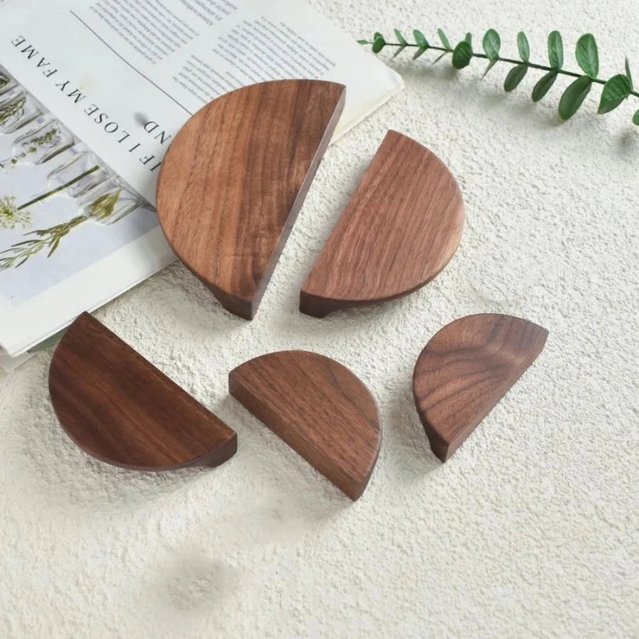 Tirador de madera maciza media luna para muebles y cajones – haya o nogal – 80 a 200 mm